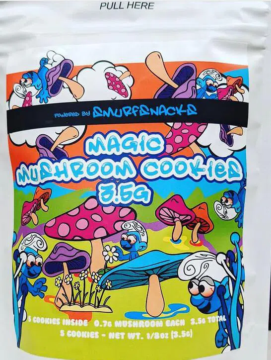 Smurf Snacks Mushroom for sale in Washington DC, our edibles come in a pack of 5 cookies and contain 3.5 grams of psilocybin, each cookie containing .7g of psychoactive psilocybin.